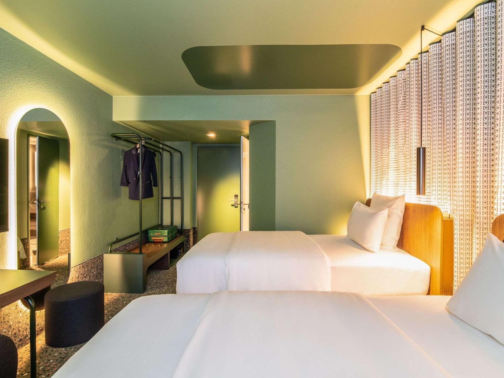 Intercityhotel Hotel 4*